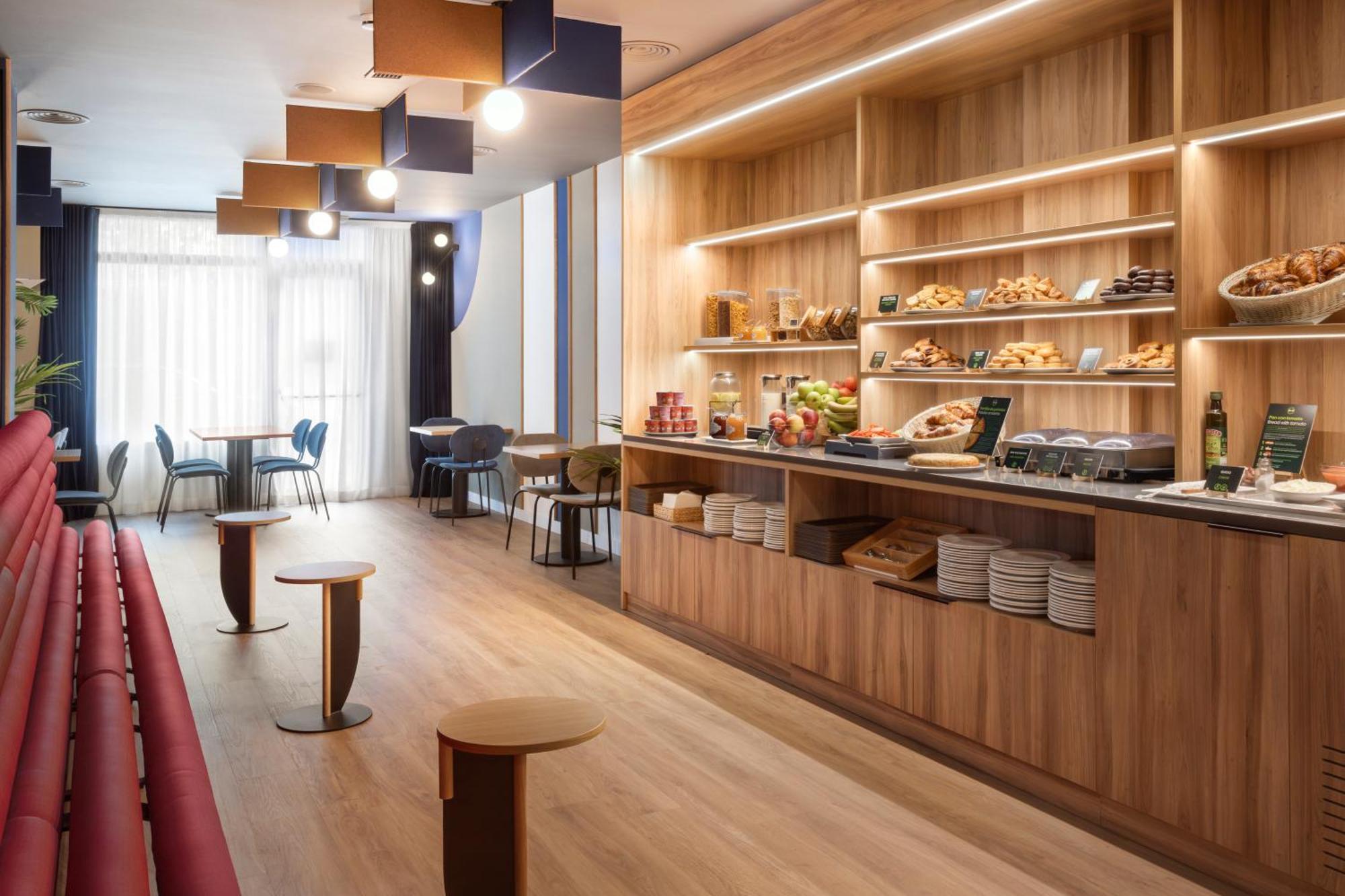 B&B Hotel Barcelona ルビー エクステリア 写真