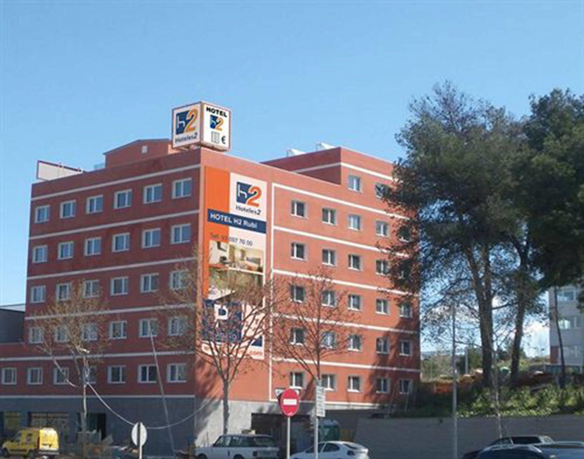B&B Hotel Barcelona ルビー エクステリア 写真